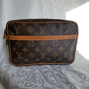 Louis Vuitton Monogram Compiegne Clutch 23